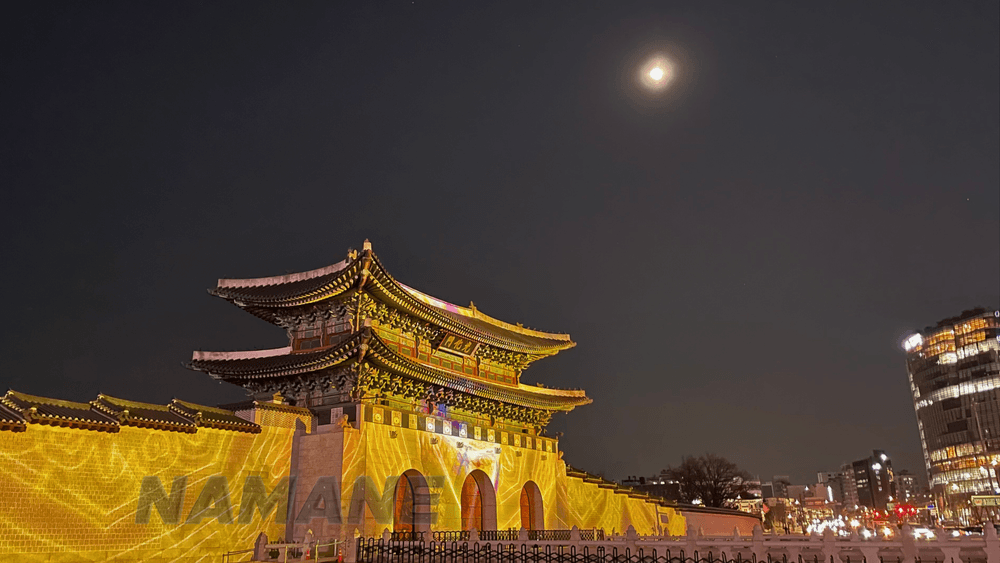Right next to Gyeongbokgung Palace. Introducing Seochon, where tradition and modernity blend!